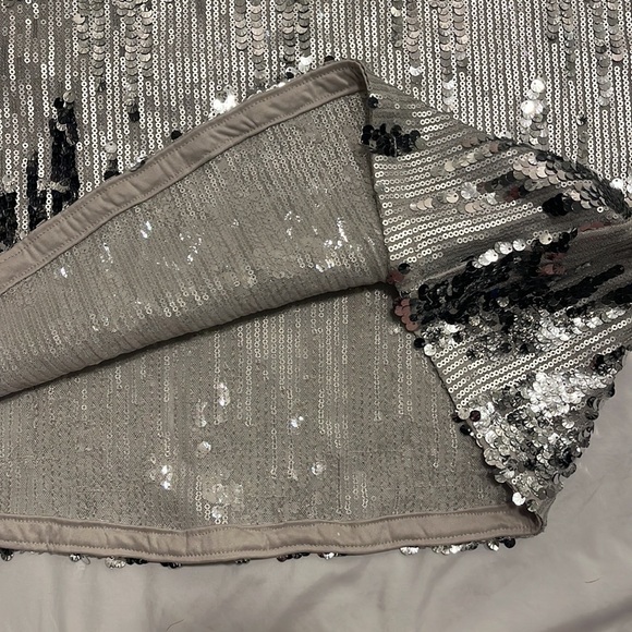 NWT H&M Sequin Maxi Skirt - Picture 3 of 8